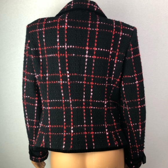 Red & Black Tweed Fitted Blazer ❤️🖤 - Picture 2 of 11